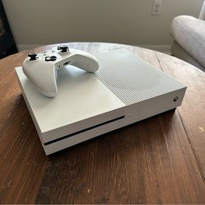 Xbox One S